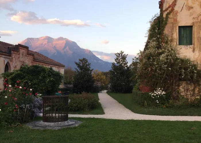 Buzzati Bed & Breakfast 3*